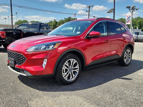 Certified 2022 Ford Escape SEL image 3