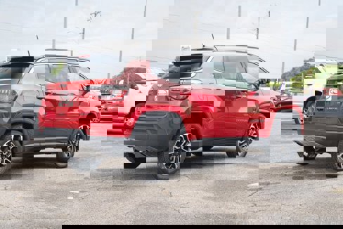 Used 2023 Jeep Compass Limited image 5