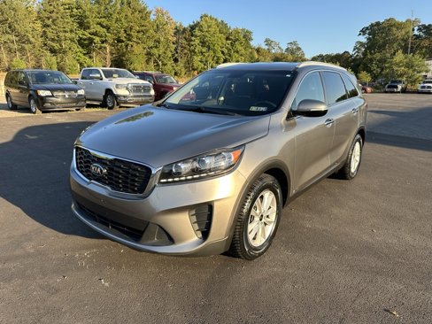 Used 2019 Kia Sorento LX w/ LX V6 Convenience Package image 1