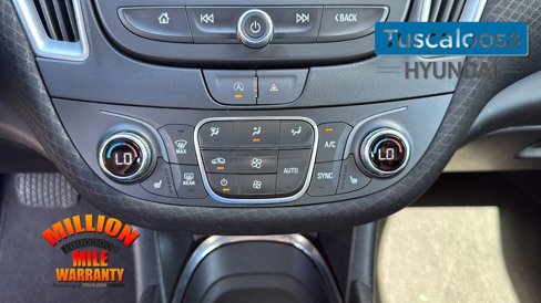 Used 2023 Chevrolet Malibu LT image 22