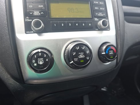 Used 2009 Kia Sportage LX image 20