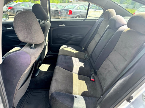 Used 2010 Honda Accord LX image 18