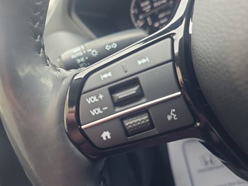 Used 2023 Honda HR-V EX-L image 28