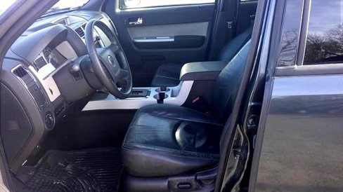 Used 2010 Mercury Mariner Premier image 5