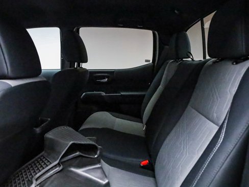 Used 2023 Toyota Tacoma 4x4 Double Cab image 19