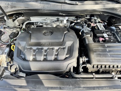 Certified 2022 Volkswagen Tiguan SE image 29