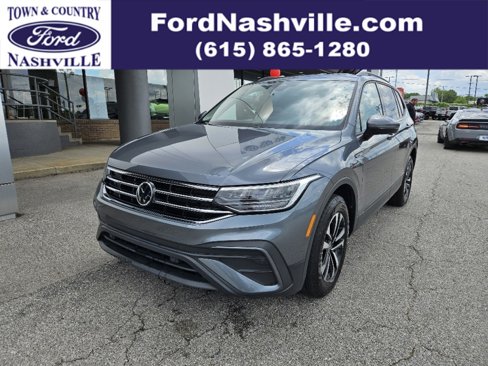 Used 2024 Volkswagen Tiguan S image 1
