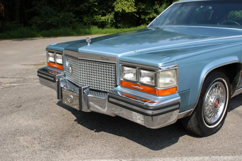 Used 1987 Cadillac Brougham image 13