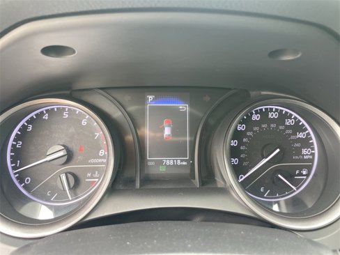 Used 2022 Toyota Camry SE image 7