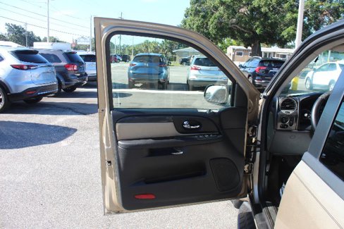 Used 2006 GMC Envoy SLE image 9