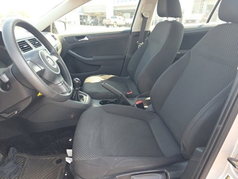 Used 2012 Volkswagen Jetta Sedan image 9