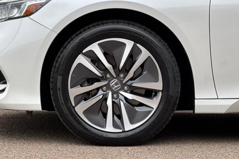Certified 2020 Honda Accord Touring image 11