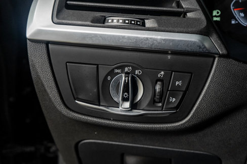 Used 2025 BMW X4 xDrive30i image 57