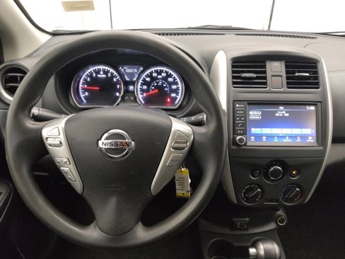 Used 2019 Nissan Versa SV image 22