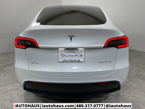 Used 2024 Tesla Model Y Long Range image 5