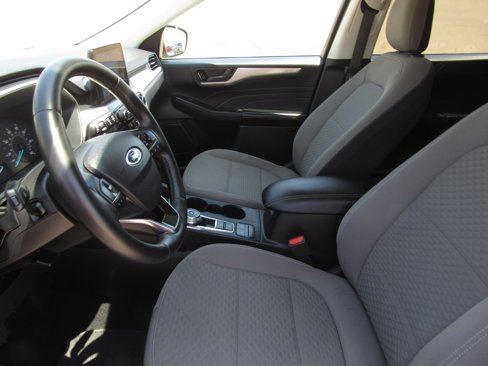 Used 2022 Ford Escape SE w/ Convenience Package image 16