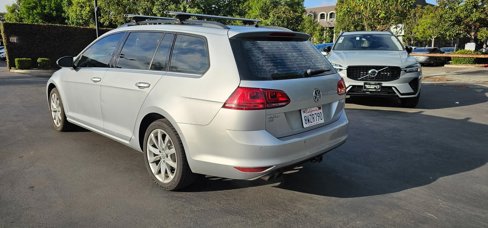 Used 2016 Volkswagen Golf SE image 7
