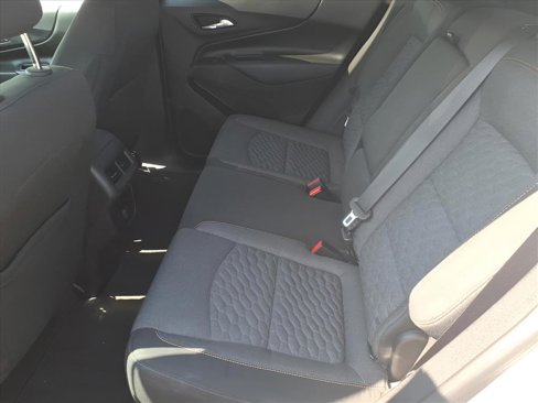 Used 2018 Chevrolet Equinox LT image 7