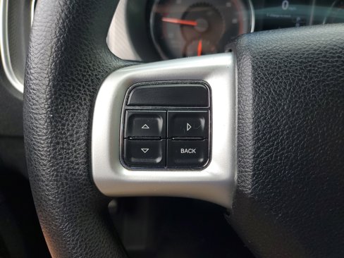 Used 2012 Dodge Charger SE image 17