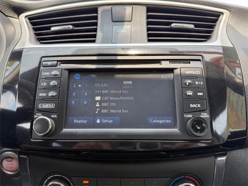 Used 2016 Nissan Sentra SR w/ Driver's Assist Package image 18