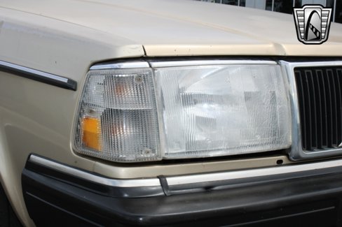 Used 1989 Volvo 240 Wagon image 10