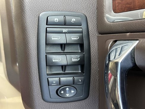 Used 2012 RAM 1500 Laramie w/ Protection Group image 20