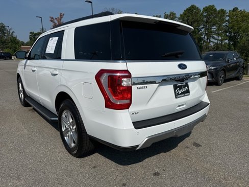 Used 2021 Ford Expedition XLT image 2