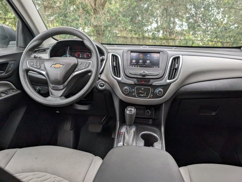 Used 2020 Chevrolet Equinox LS image 11