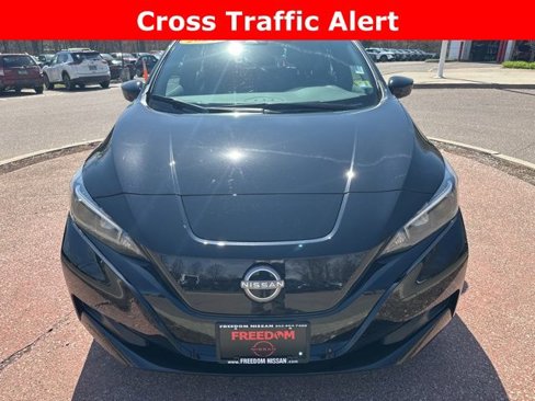 Used 2024 Nissan Leaf S image 8