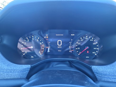 New 2025 Jeep Compass Latitude image 11