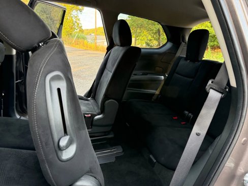 Used 2014 Nissan Pathfinder SV image 27