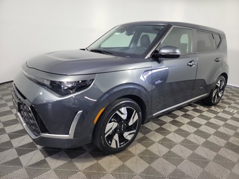 Certified 2023 Kia Soul GT-Line image 11