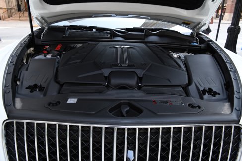 New 2025 Bentley Bentayga Extended Wheelbase image 26
