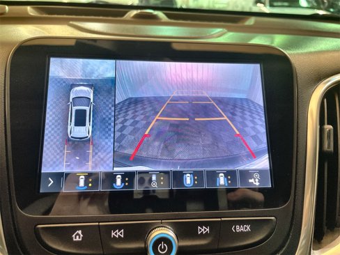 Used 2021 Chevrolet Equinox Premier image 14