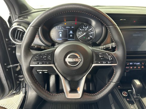Used 2023 Nissan Kicks SR w/ SR Premium Package image 14