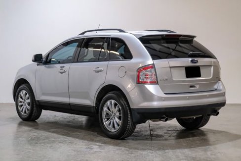 Used 2010 Ford Edge SEL image 17