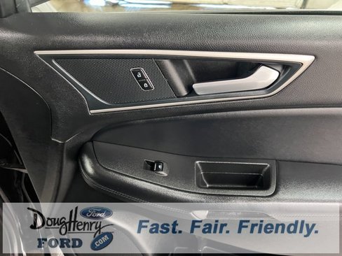 Used 2024 Ford Edge SEL image 35