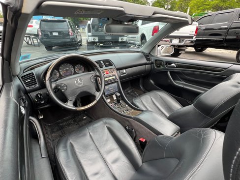 Used 2002 Mercedes-Benz CLK 55 AMG Cabriolet image 12