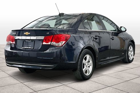 Used 2015 Chevrolet Cruze LT w/ RS Package image 11