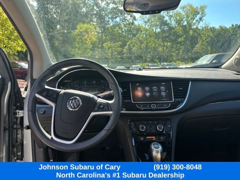 Used 2021 Buick Encore Preferred w/ Safety Package II image 8