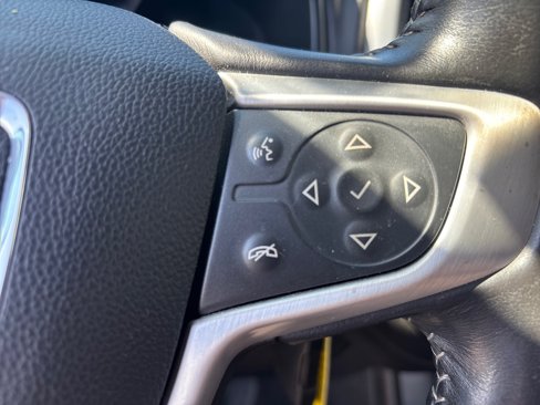Used 2018 GMC Canyon SLE w/ SLE Convenience Package image 18