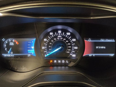Used 2020 Ford Fusion SE image 23