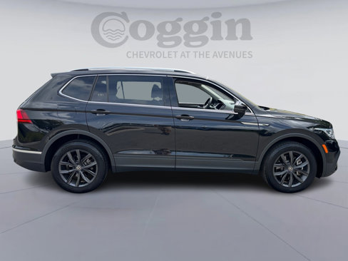 Used 2022 Volkswagen Tiguan SE image 7