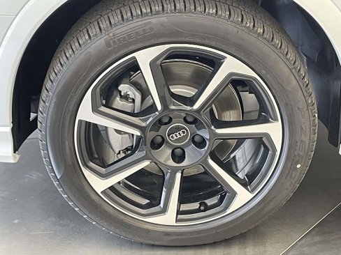 New 2025 Audi Q3 2.0T Premium Plus image 11