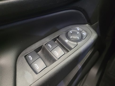 Used 2020 Chevrolet Equinox LT image 27