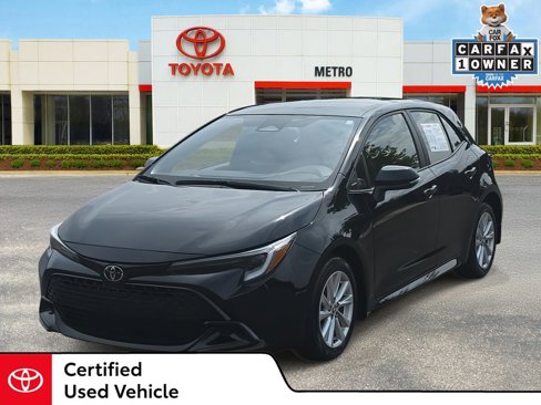Certified 2024 Toyota Corolla SE image 1