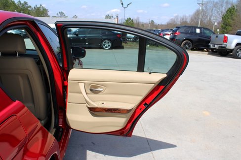 Used 2011 BMW 328i Sedan image 26
