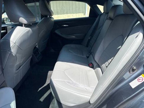 Used 2019 Toyota Avalon XSE w/ All Weather Liner Package image 25