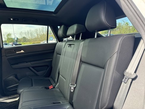 Used 2020 Volkswagen Atlas Cross Sport SEL image 26