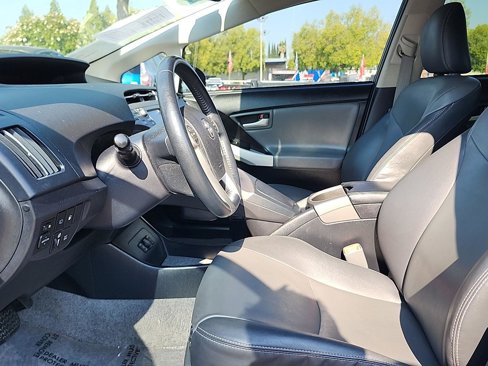 Used 2012 Toyota Prius Plug-In Hybrid image 26